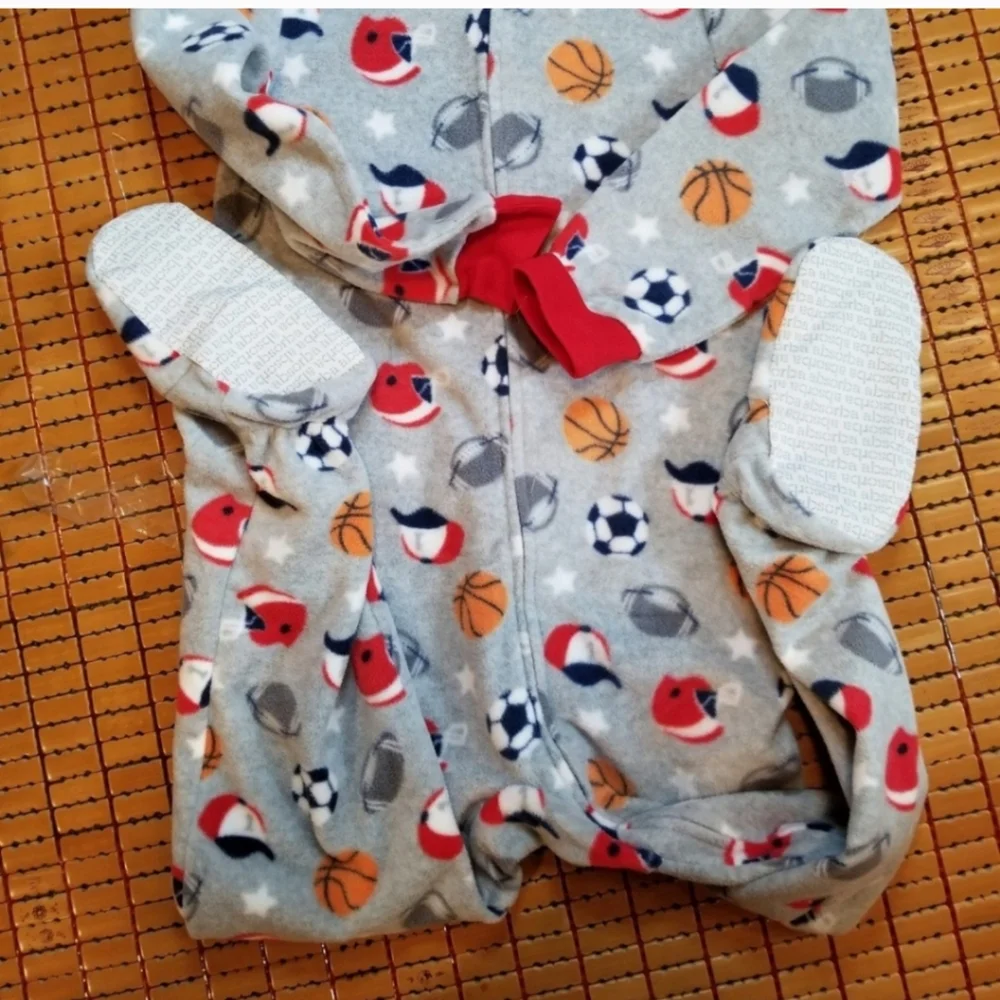Absorba Baby Boys 2 Piece Bundle Blanket Sleeper nwt 5t sports